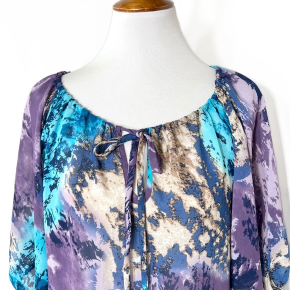 Romeo & Juliet Couture Pastel Watercolor Tie Neck Balloon Sleeve Peasant Top - Picture 2 of 10